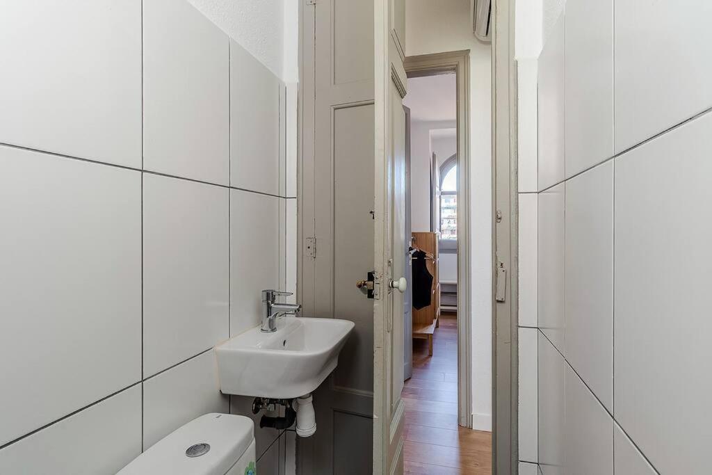Canela Homes Barcelona Bailen المظهر الخارجي الصورة